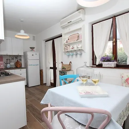 Apartman Apollonio *