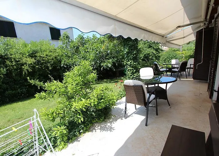 Apollonio Apartament *
